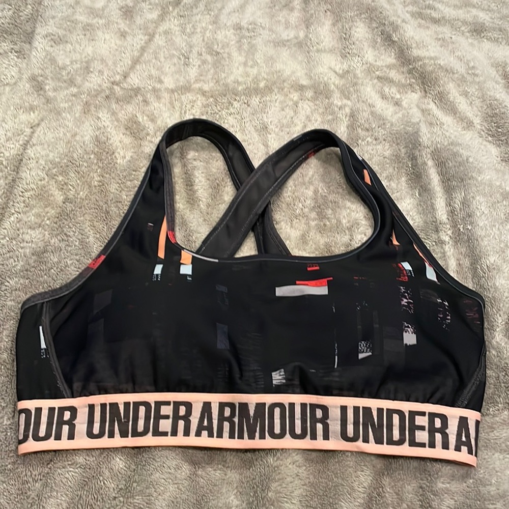 Black with graphic lines, cross back sports bra